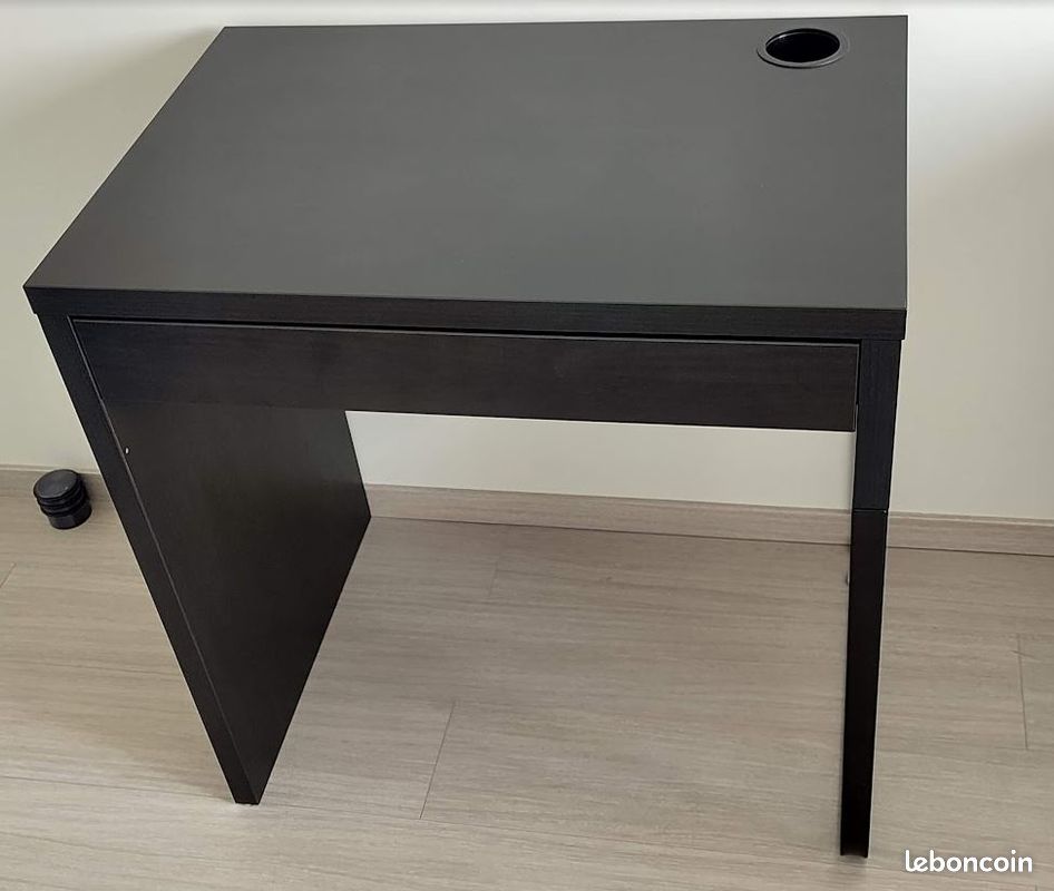 Bureau rectangulaire IKEA MICKE (image 2)