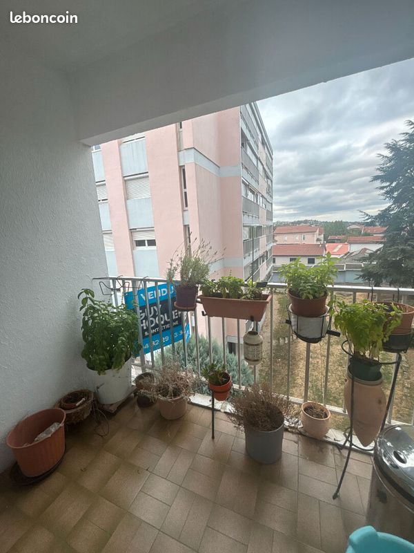 Appartement 4 pièces 104 m² · à Saint-Chamond · 104 m² · 136 000 €