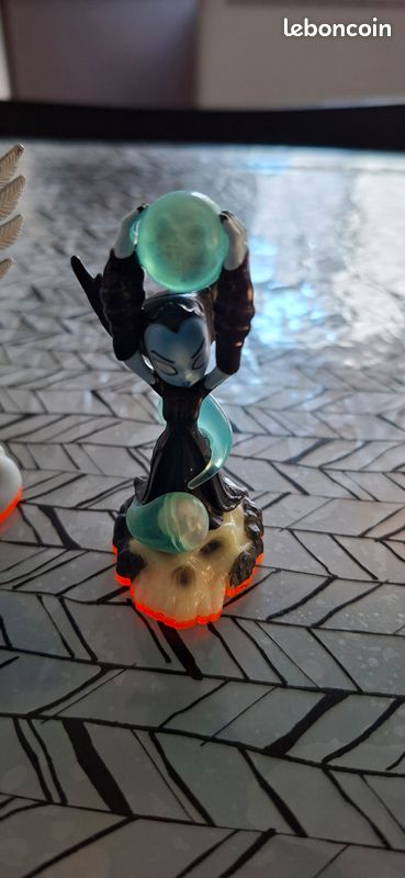 Skylanders giant d'occasion - Jeux vidéo