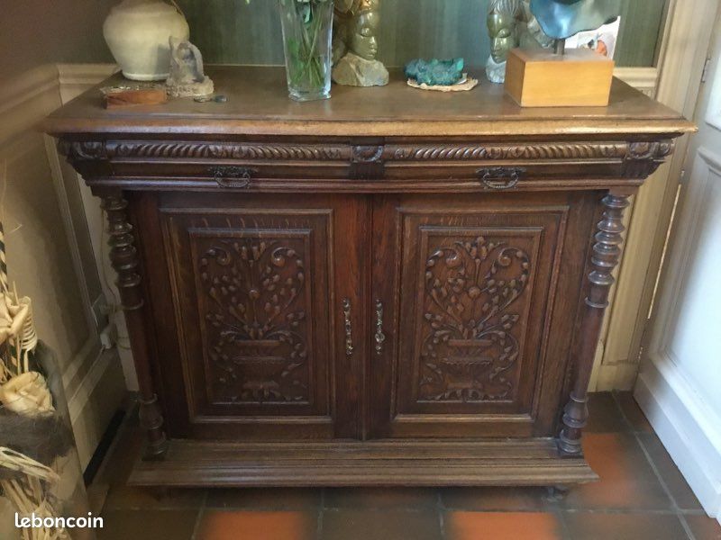 Commodes sculptées deux tiroirs (image 1)