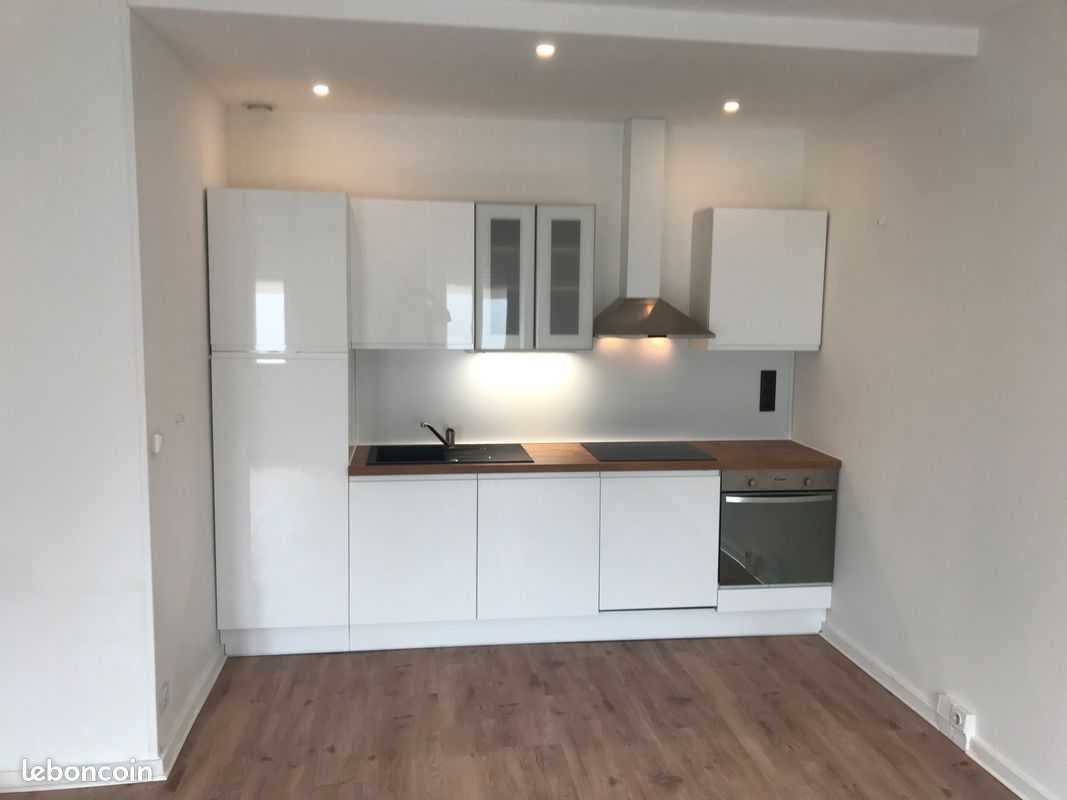 Immeuble 15 pièces 300 m² · à Castres · 300 m² · 429 000 €