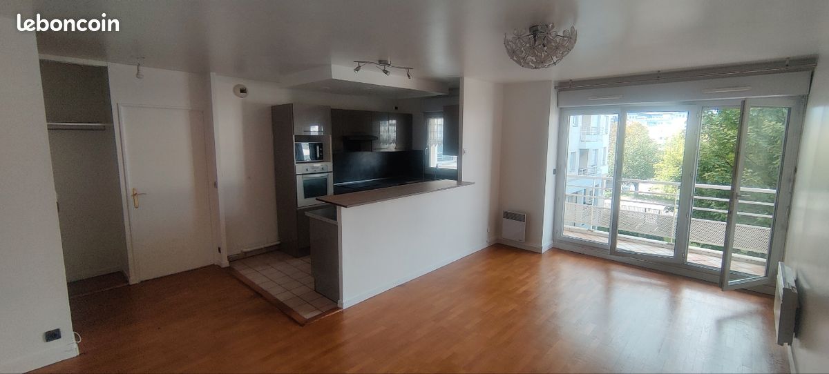 Appartement 3 pièces 62 m² · à Le Kremlin-Bicêtre · 62 m² · 1 566 €