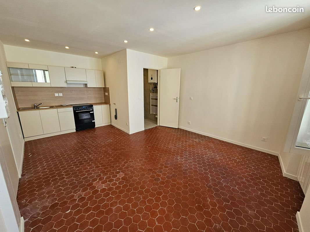 Appartement 1 pièce 23 m² · à La Seyne-sur-Mer · 23 m² · 509 €