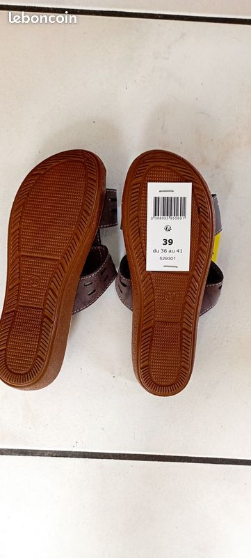 Nus pieds cuir marron P 39 neuf (image 3)