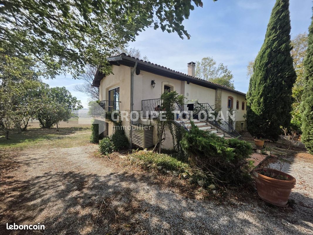 Maison 5 pièces 169 m² · à Revel · 169 m² · 299 000 €