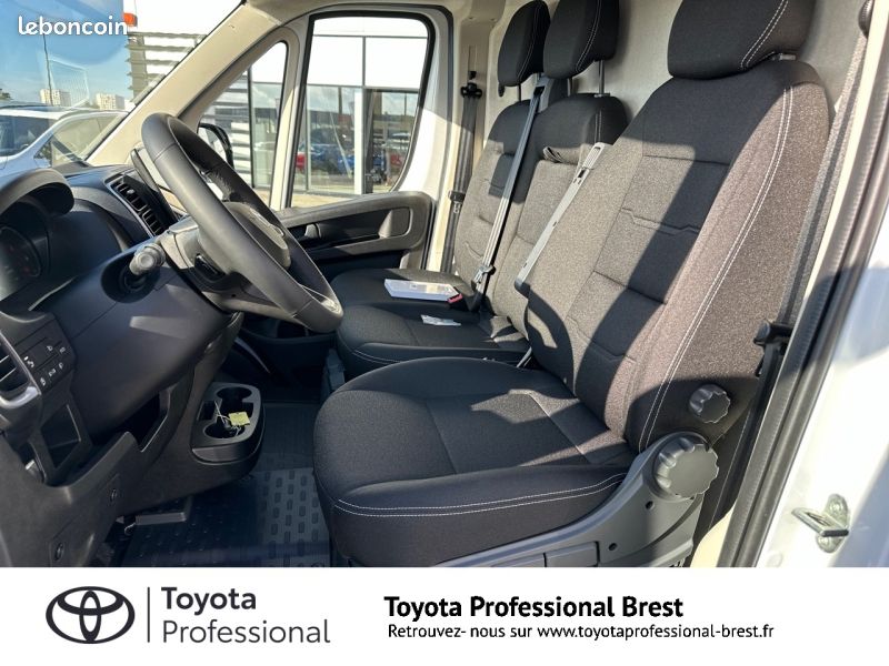 Toyota PROACE MAX Fg L2H2 3.3 140ch Start NG24 (image 3)