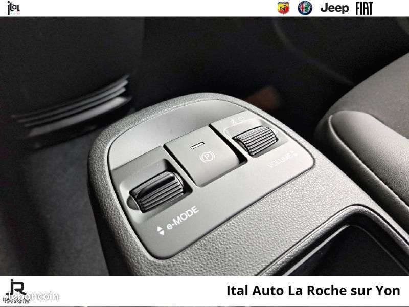 Abarth 500 e 155ch 42kWh Pack 4cv (PRIME CEE 3600 DEDUITE) (image 14)