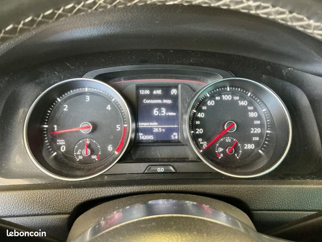 Volkswagen Golf VII 7 GTD 2.0 TDI 184 DSG6 5P Magnifique GAR 1 AN 2 (image 16)