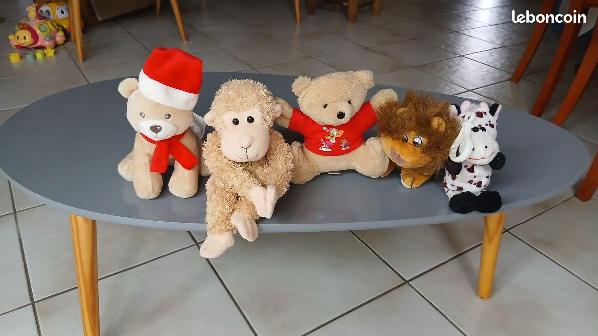 Lot de 5 peluches – 14, 16, 16, 17, 23 cm (image 1)