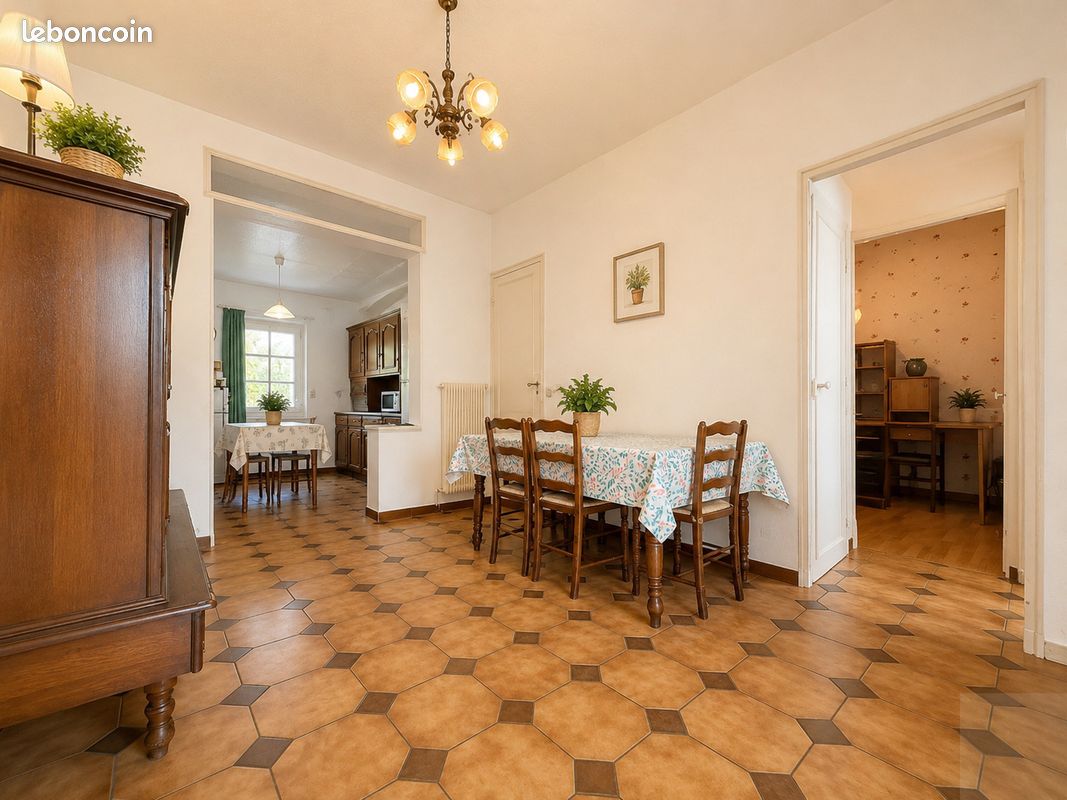 Maison 6 pièces 99 m² · à Amiens · 99 m² · 165 000 €