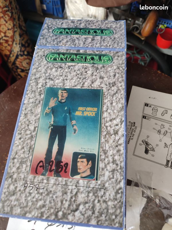 Personnage spock a monter (image 1)