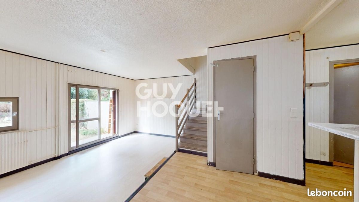 Appartement 5 pièces 94 m² · à Chambéry · 94 m² · 180 000 €