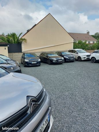 Place de parking sécurisée chez l'habitant a 3mn de l'aéroport d'Orly