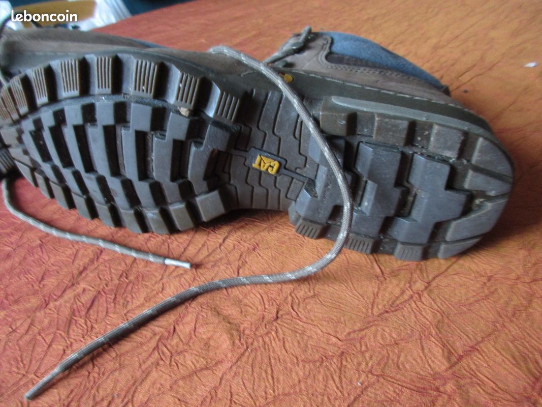 CHAUSSURES CATERPILLAR pointure 43 (image 13)