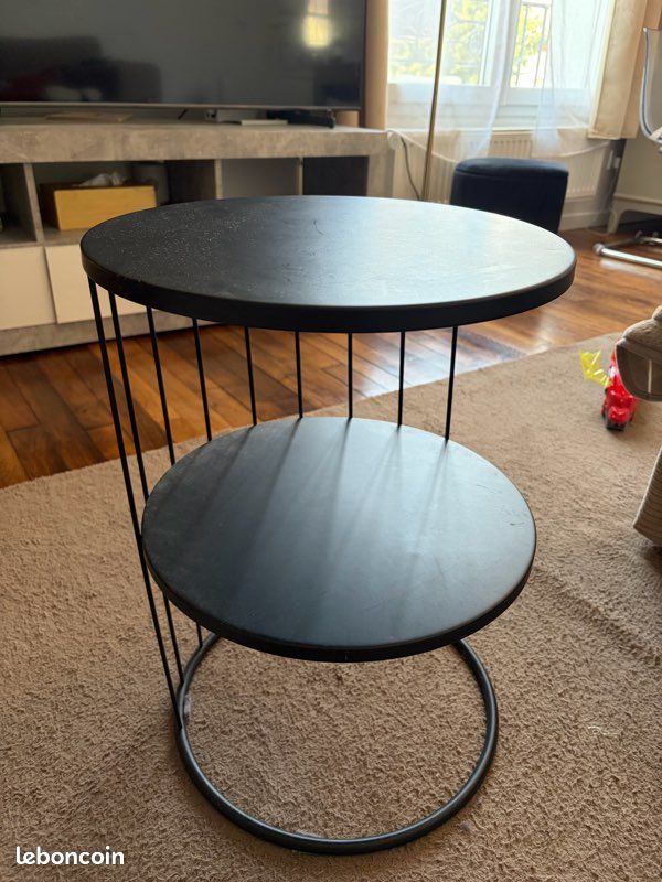 Table d’appoint / table basse (image 2)