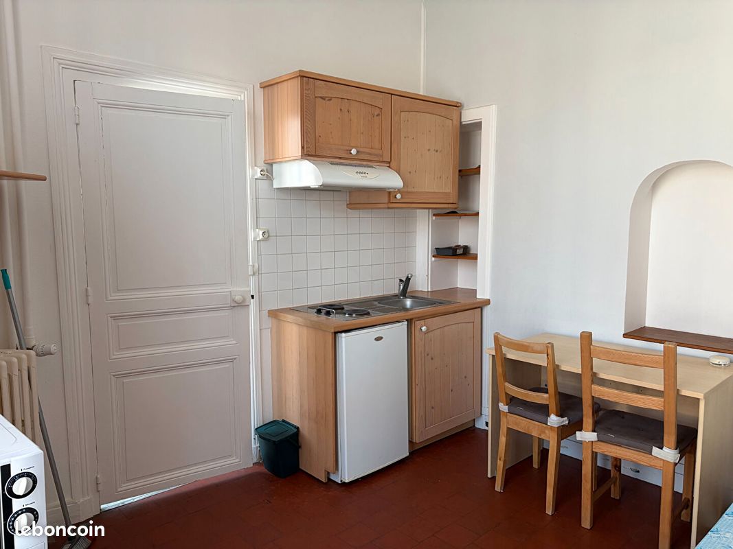 Appartement 1 pièce 14 m² · à Angers · 14 m² · 360 €/mois