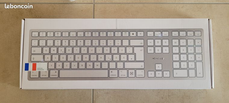 Test et avis : Clavier bureautique Cherry KC 6000 Slim - 59 Hardware