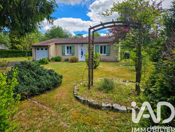 Propriété 3 pièces 70 m²