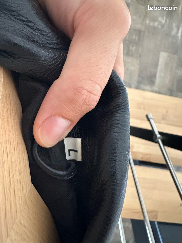Veste en cuir franges moto (image 4)