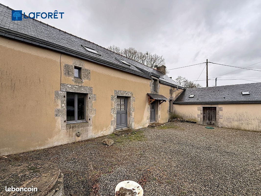 Maison 6 pièces 205 m² · à Moréac · 205 m² · 154 450 €
