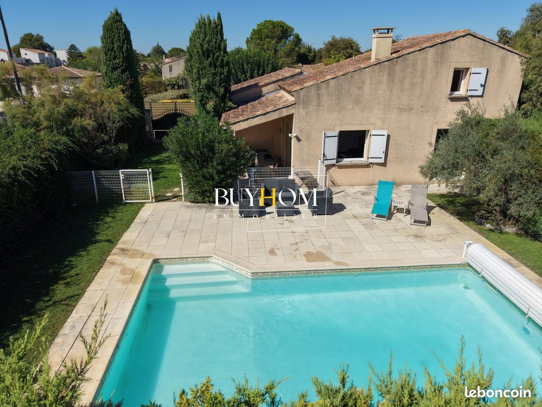 Maison 3 pièces 80 m² · à L'Isle-sur-la-Sorgue · 80 m² · 367 500 €