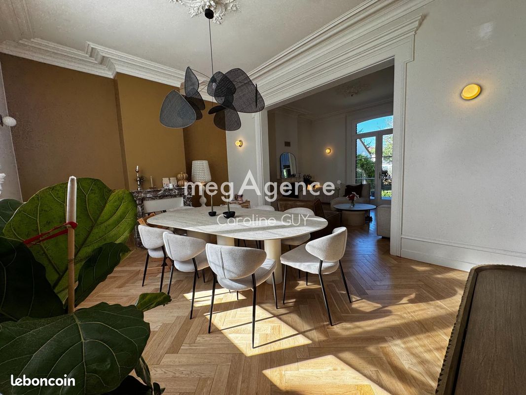 Maison 7 pièces 166 m² · à Arques · 166 m² · 399 000 €
