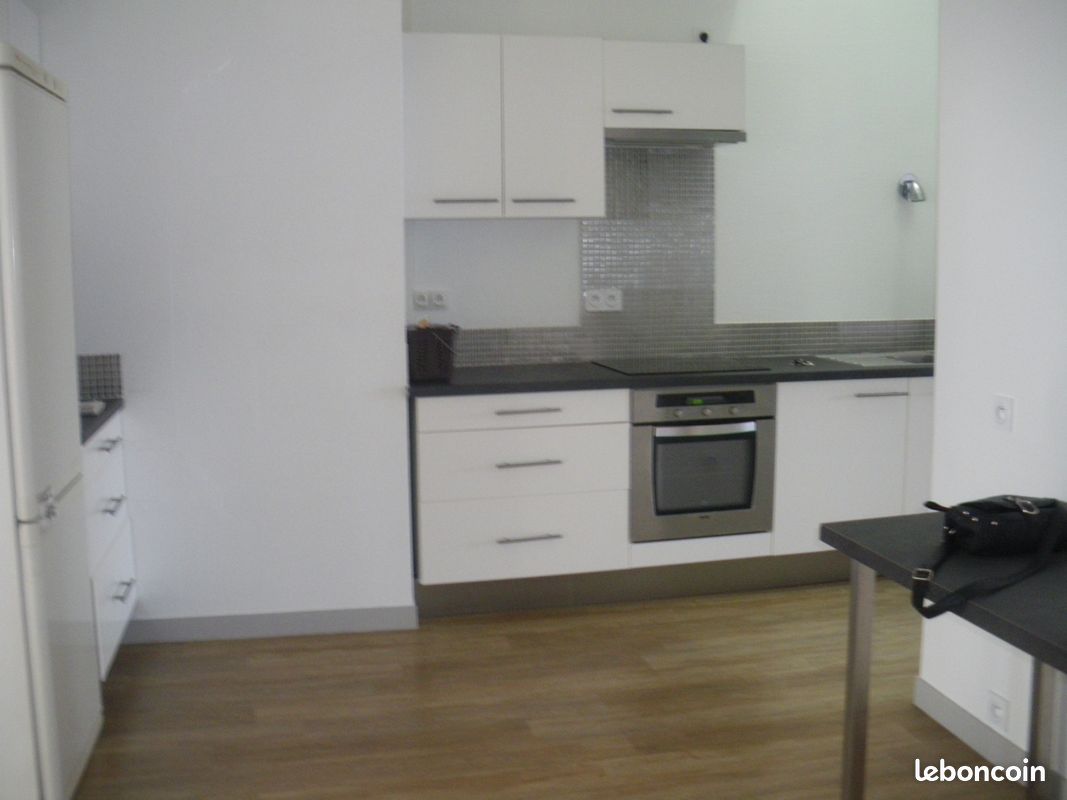 Maison 5 pièces 110 m² · à Pipriac · 110 m² · 700 €