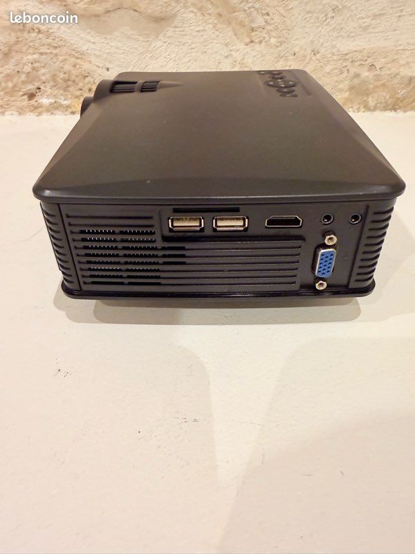 Vidéoprojecteur LED KLIPAD SD50 – Complet avec boîte – Fonctionne parfaitement (image 4)