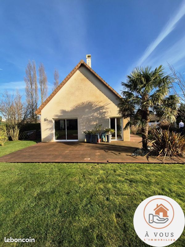 Maison 8 pièces 185 m² · à Froberville · 185 m² · 385 000 €