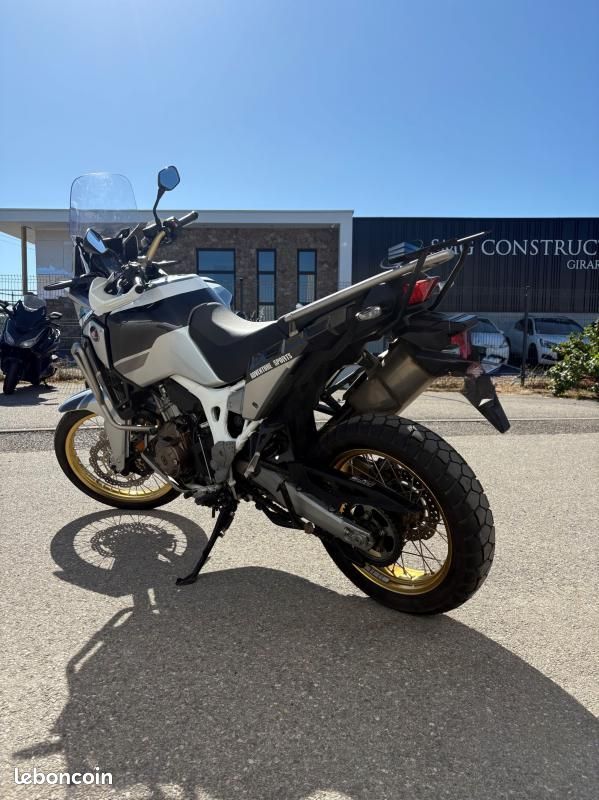 Honda AFRICA TWIN CRF1000 ADVENTURE SPORT (image 2)