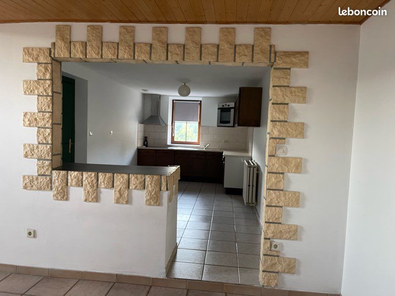Appartement 4 pièces 110 m² · à Longuyon · 110 m² · 800 €/mois