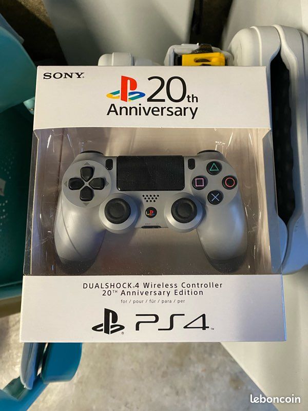 Manette DualShock 4 édition 20 ème anniversaire - PS4 - Acheter vendre Manette DualShock 4 édition 20 ème anniversaire - PS4 - Acheter vendre
