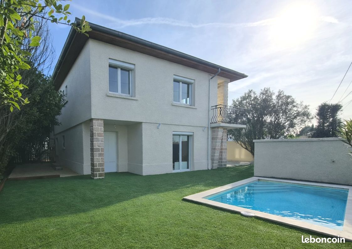 Maison 7 pièces 155 m² · à Saint-Just · 155 m² · 399 000 €