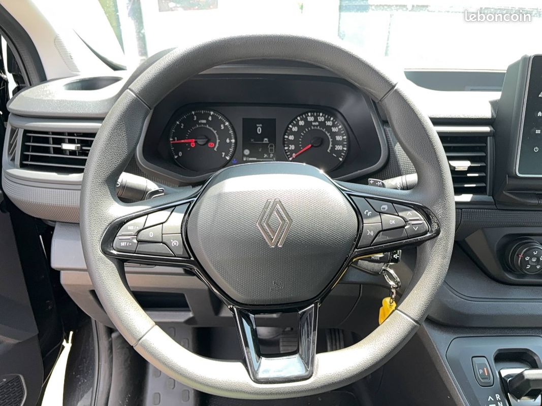 Renault trafic ca blue dci 170 l2h1 3t auto advance (image 15)