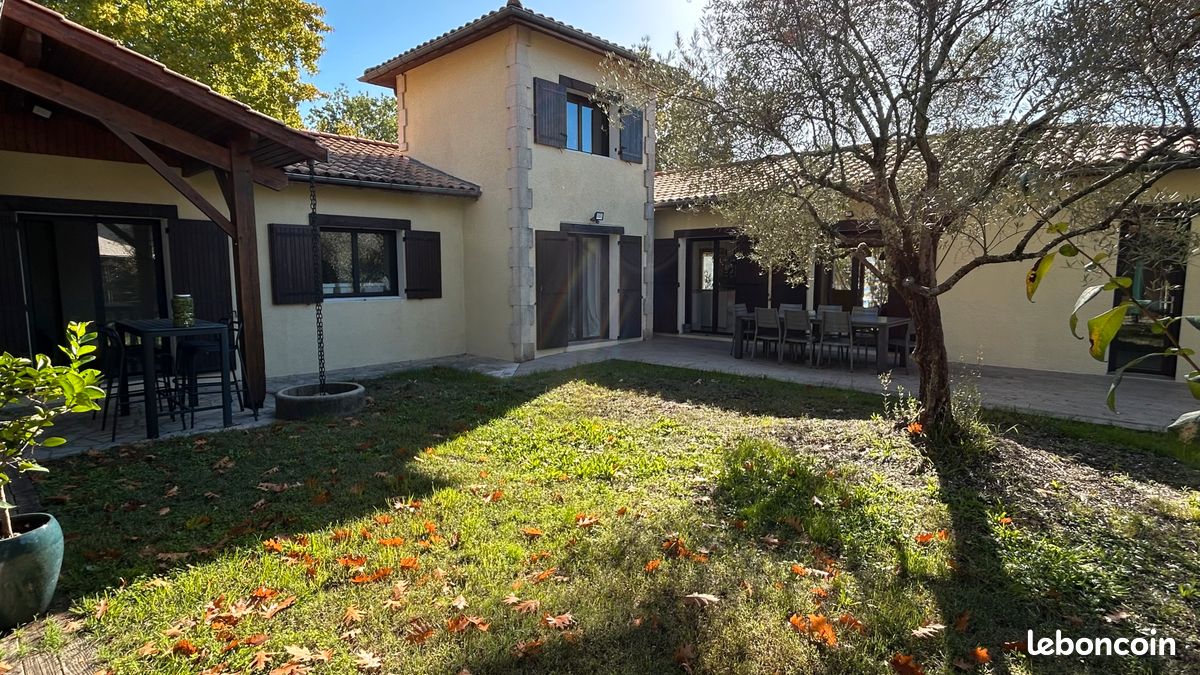 Maison 8 pièces 169 m² · à Gradignan · 169 m² · 740 000 €