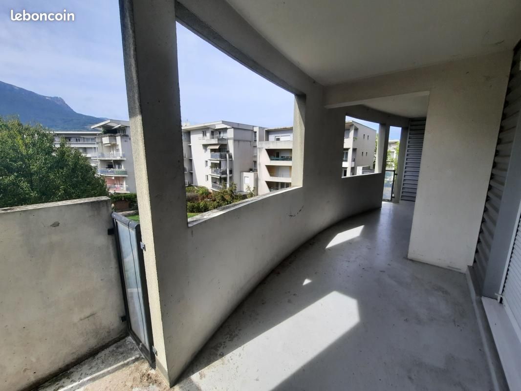 Appartement a louer echirolles - 3 pièce(s) - 89 m2 - Surfyn