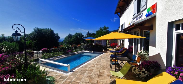 Maison 20 pièces 660 m²