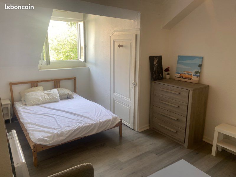 Appartement 2 pièces 37 m² · à Saint-Étienne · 37 m² · 390 €
