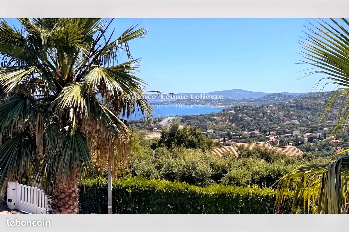 Maison 6 pièces 193 m² · à Roquebrune-sur-Argens · 193 m² · 990 000 €