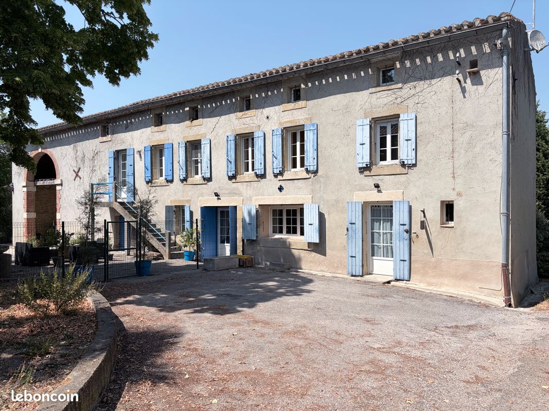 Maison 8 pièces 220 m² · à Castelnaudary · 220 m² · 350 000 €