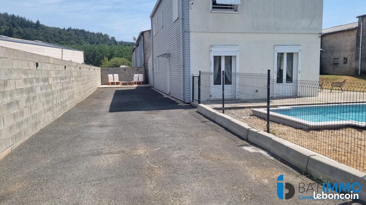 Maison 5 pièces 150 m² · à Mazamet · 150 m² · 180 000 €