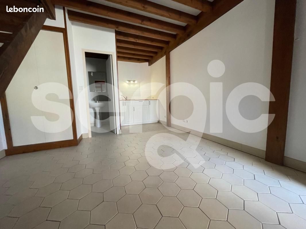 Appartement 2 pièces 38 m² · à Compiègne · 38 m² · 590 €