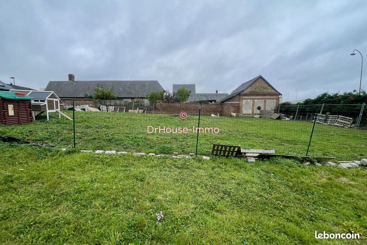 Terrain 695 m² · à Les Grandes-Ventes · 695 m² · 45 000 €