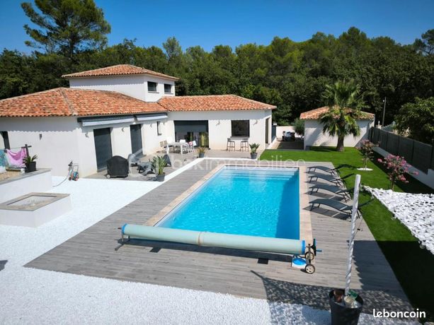 Villa 7 pièces 186 m²