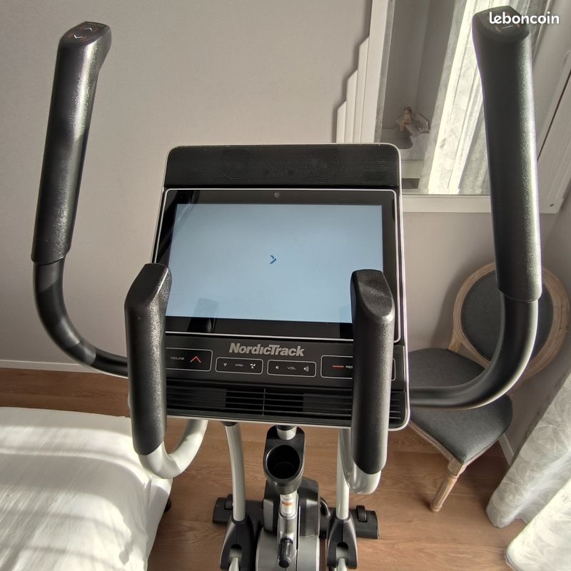 Treadmill Nordictrack Spacesaver Se9i Elliptical Nordictrack