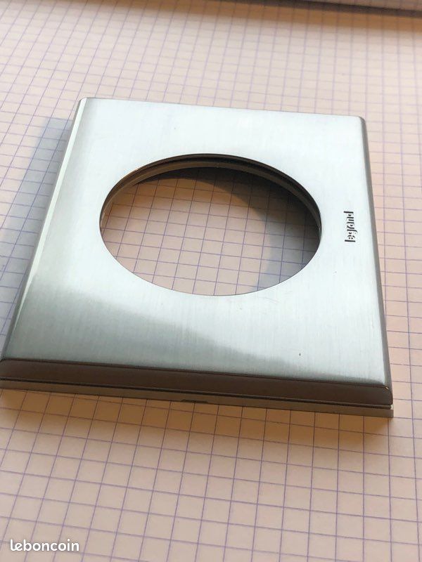 Legrand Céliane - Plaque Matières - 1 poste - Inox Brossé - Réf : 069101