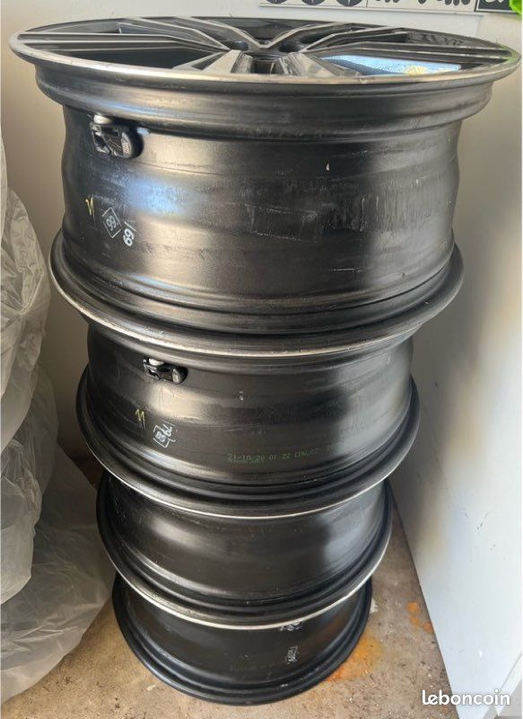 4 jantes BMW 17" série 2 gran coupé (f44) (image 2)
