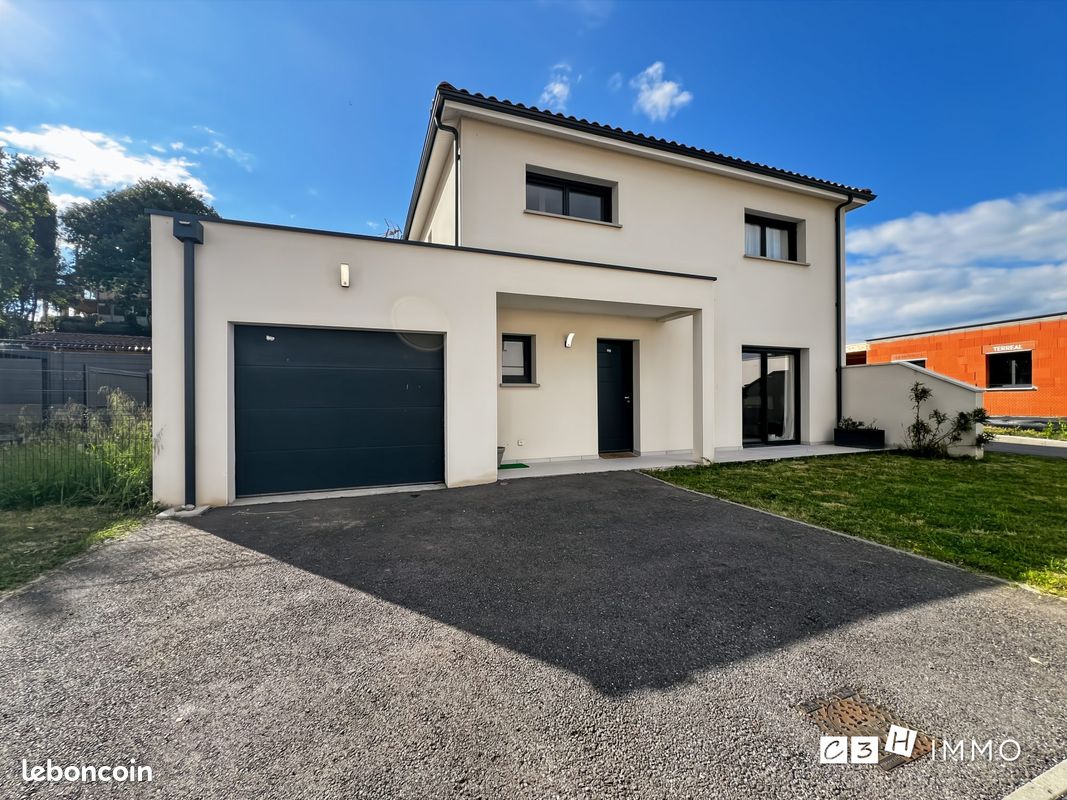 Maison 4 pièces 105 m² · à Lavernose-Lacasse · 105 m² · 330 000 €