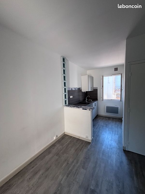 Appartement 1 pièce 18 m² · à Nîmes · 18 m² · 410 €