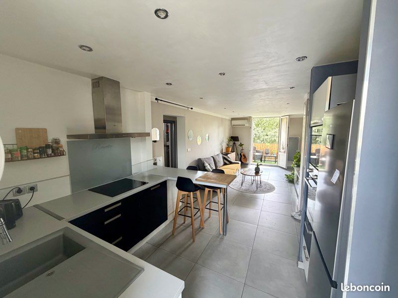 Appartement 4 pièces 63 m² · à Salon-de-Provence · 63 m² · 950 €/mois